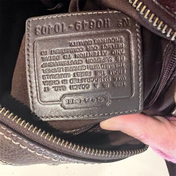 Vintage 1990s Coach Signature Brown Leather Crossbody Bucket Bag BRAND NEW Clean - Picture 9 of 10